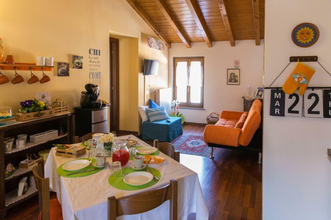 Amici Del Colle Couette-café